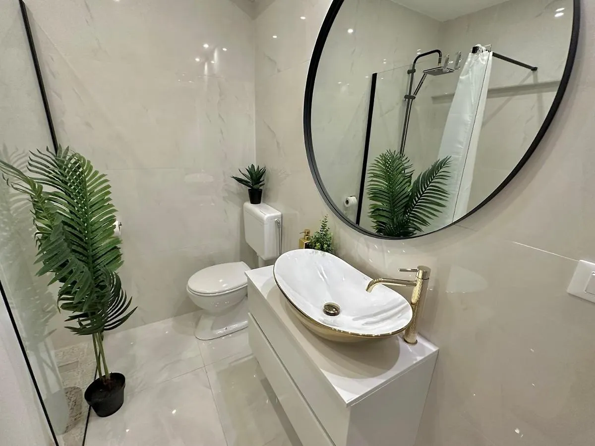 Apartment Teo With Terrace Rovinj