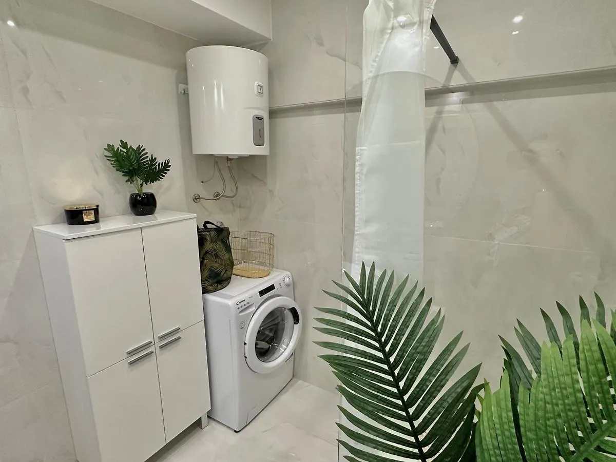 Apartment Teo With Terrace Rovinj